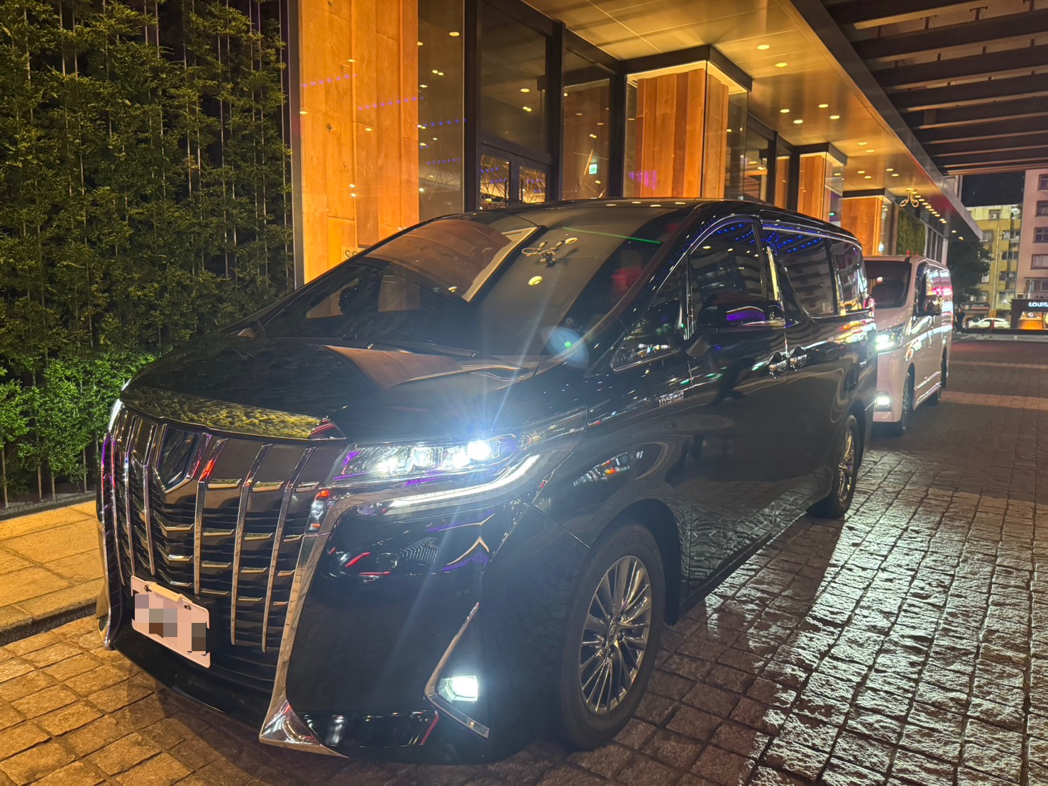 黃先生 × 4 位新加坡投資方，台北 W 飯店｜台北、桃園、基隆兩天商務考察的第1張圖片